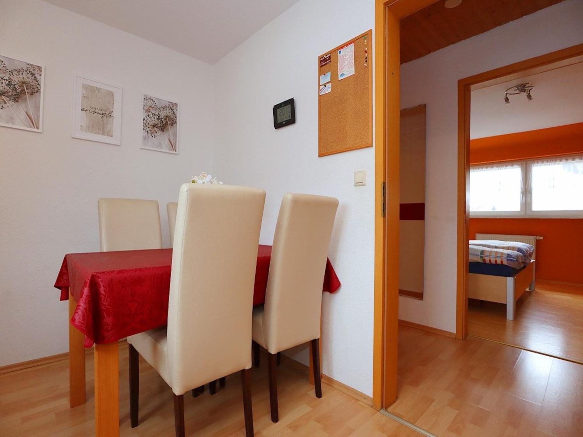 Cozy Apartment In Schwenningen With Garden Villingen-Schwenningen Exteriér fotografie