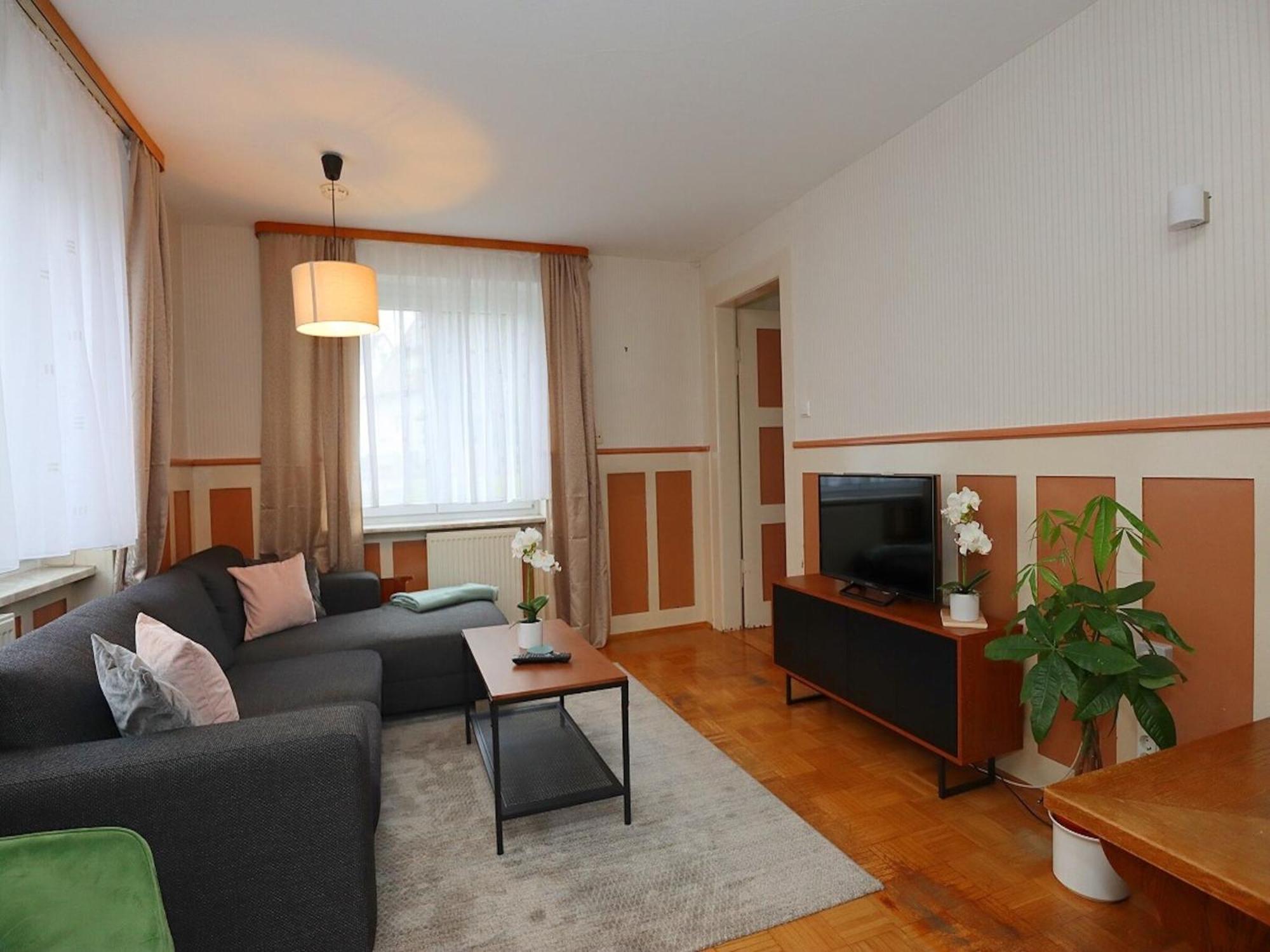 Cozy Apartment In Schwenningen With Garden Villingen-Schwenningen Exteriér fotografie